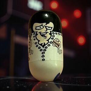 Mighty Beanz #1 Rock N Roll Bean 2003 Series 2 Moose Collectible Toy B4